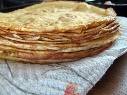Wie man süße Crêpes macht