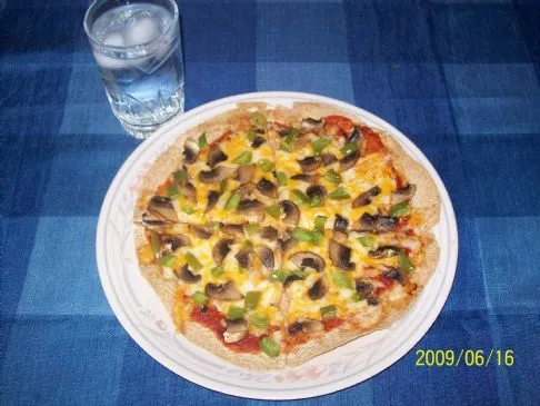 Vegetarische Tortilla-Pizza