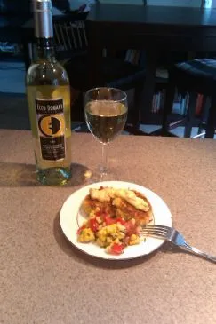 Krabbenkuchen mit würziger Remoulade und süßem Maissalat