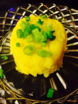 Pastinaken-Blumenkohl-Püree mit Kurkuma