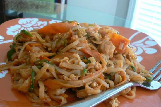 Hähnchen Pad Thai
