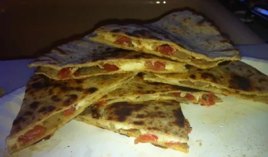 Improvisierte mexikanische Pizza