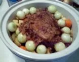 Crock Pot Rinderbraten mit Wurzelgemüse und Chianti