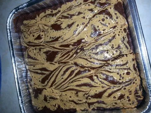 Leichte Erdnussbutter Swirl Brownies