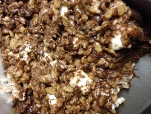 Glutenfreie S'mores Rice Krispie Treats