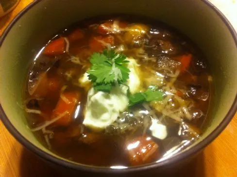 Julianns erster Gemüsesuppe mit Bohnen der Saison