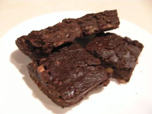 Johannisbrot-Schwarzbohnen-Brownies