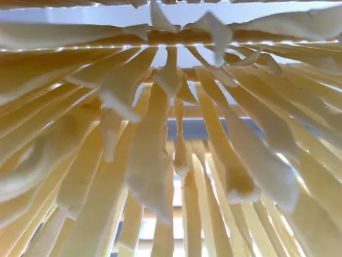 Fettuccine mit Zitrone, Parmesan und geräuchertem Lachs