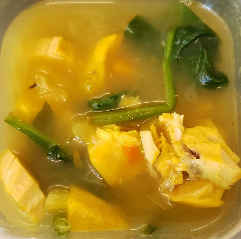 Hühnchen-Gersten-Suppe (Instant Pot oder Herd)