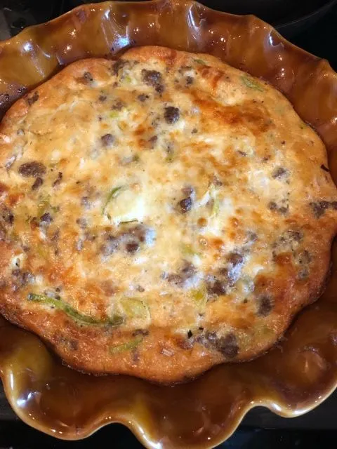 Frittata ohne Kruste mit Rindfleisch