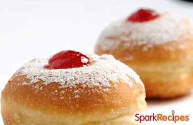 Sufganiyot - Traditionelle israelische Jelly Donuts für Chanukka