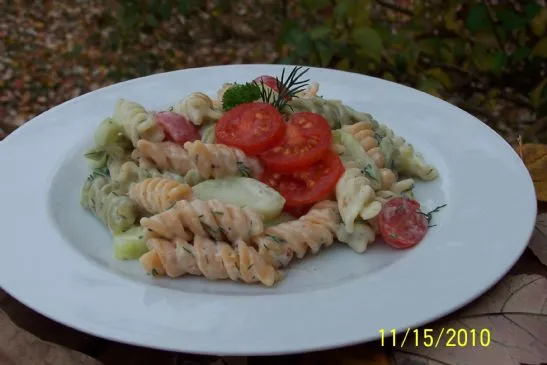 Dill/Gurken-Rotini-Salat