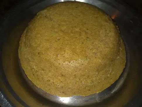 Banana-Mango-Haferflocken-Kuchen