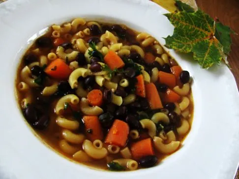 Pasta Fagioli (Nudeln und Bohnen) Suppe