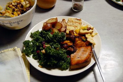 Roher Grünkohlsalat