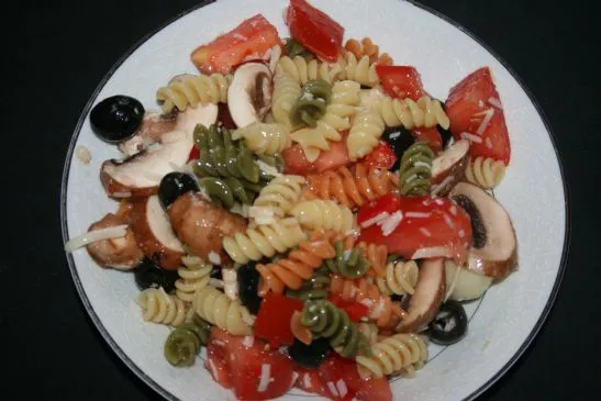 Bunter Rotini-Salat