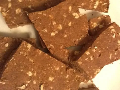 Erdnussbutter-Fudge-Proteinriegel