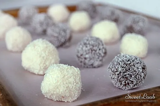 Schnelle Kokosnussbällchen