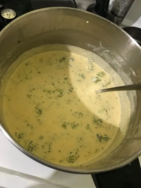 Brokkoli-Cheddar-Suppe