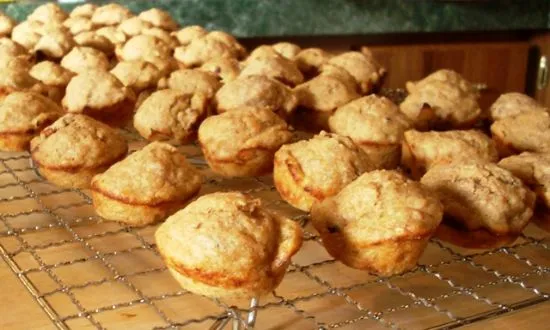 Vollkorn-Bananen-Nuss-Muffins