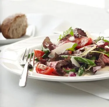 Angebratener Steak-Salat