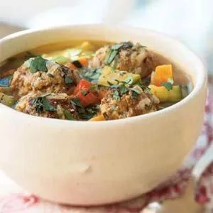 Puten-Albondigas-Suppe