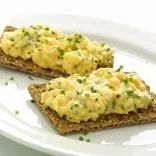 Hüttenkäse-Rührei