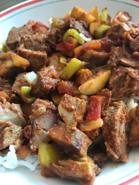 Lamm-Curry mit Äpfeln