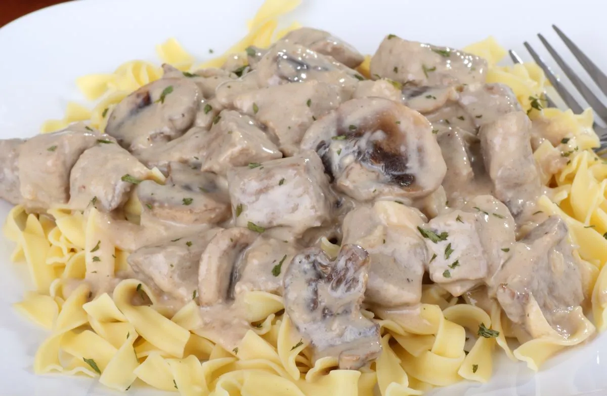 Crock Pot Rindfleisch Stroganoff