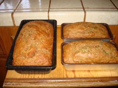 Vollkorn-Zucchini-Brot