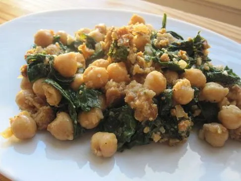 Spinat und Kichererbsen