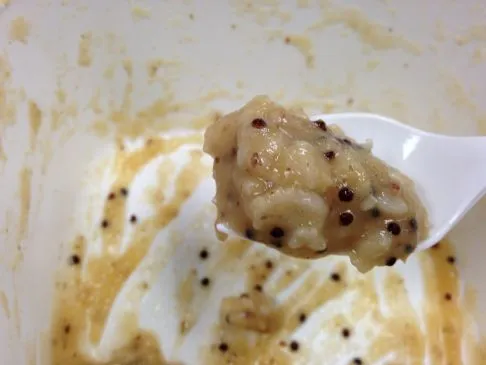 Multikorn-Morgen-Haferbrei mit Quinoa, Leinsamen, Hanf, Chia & Kokosnuss