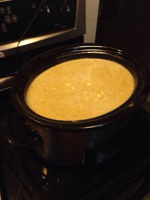 Brokkoli-Blumenkohl-Cheddar-Suppe