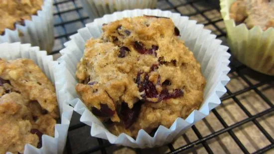 Milchfreie Hafer-Craisin-Muffins