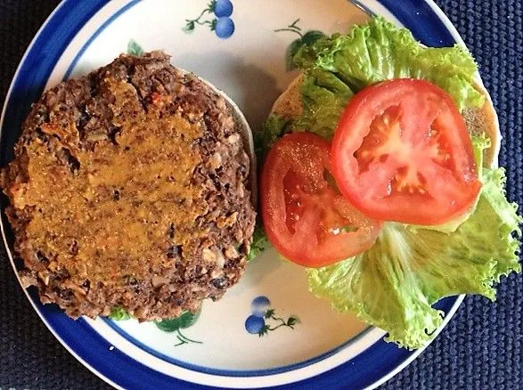 Schwarze Bohnen-Burger