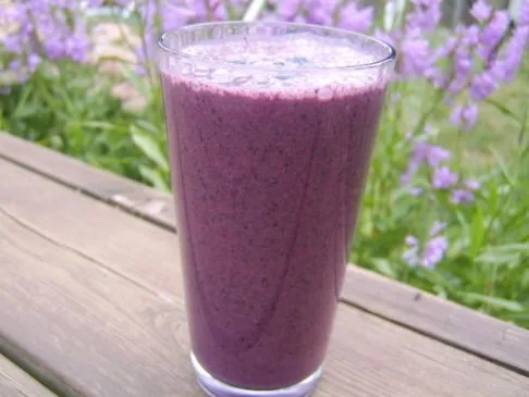 Heidelbeer- und Grüntee-Smoothie