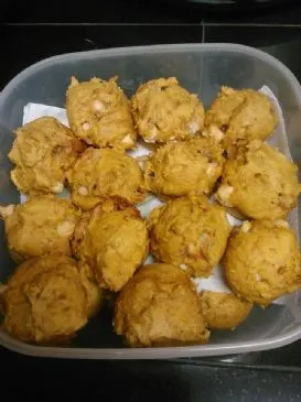 Kürbis-Zimt-weiße Schokolade Mini-Muffins