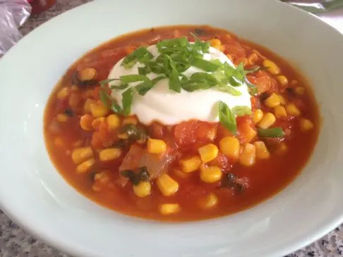 Tomaten- und Maissuppe