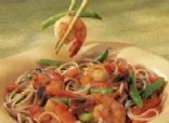 Japanische Garnelen und Soba-Nudeln