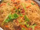 Pancit Bihon (Philippinische Nudeln)