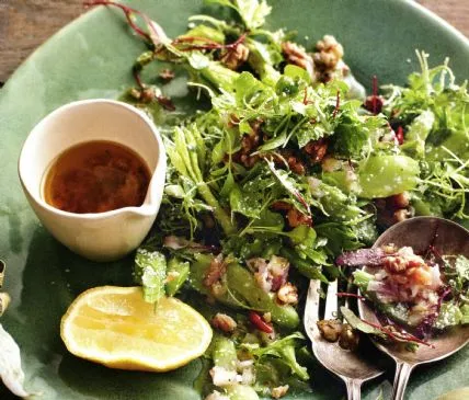 Sellerie- und Parmesan-Salat