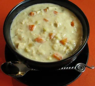Cremige Hühner-Reis-Suppe