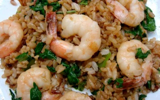 Gebratener brauner Reis mit Garnelen (Einzelportion)