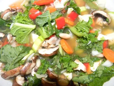 Gemüse-Suppe nach Vorrat