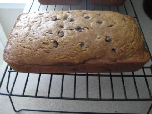 "Halbwegs Gesund" Schokoladenstückchen Zucchini-Brot