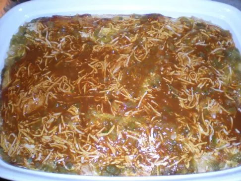 Schwarze Bohnen & Mais Enchilada-Auflauf