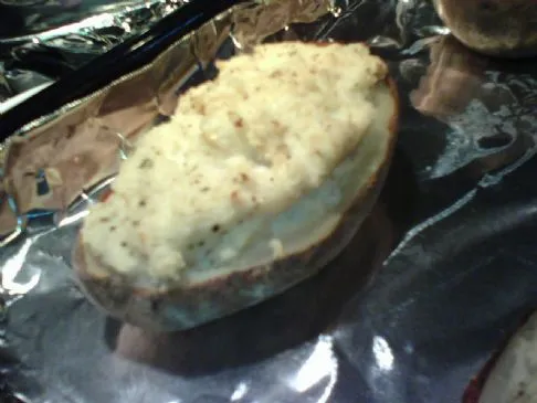 Parmesan Ranch Zweimal gebackene Kartoffeln