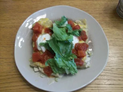 Enchilada mit Gemüse & grüner Sauce