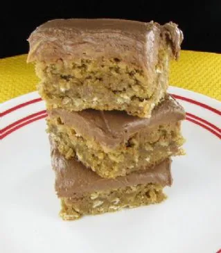 Erdnussbutter-Hafer-Riegel