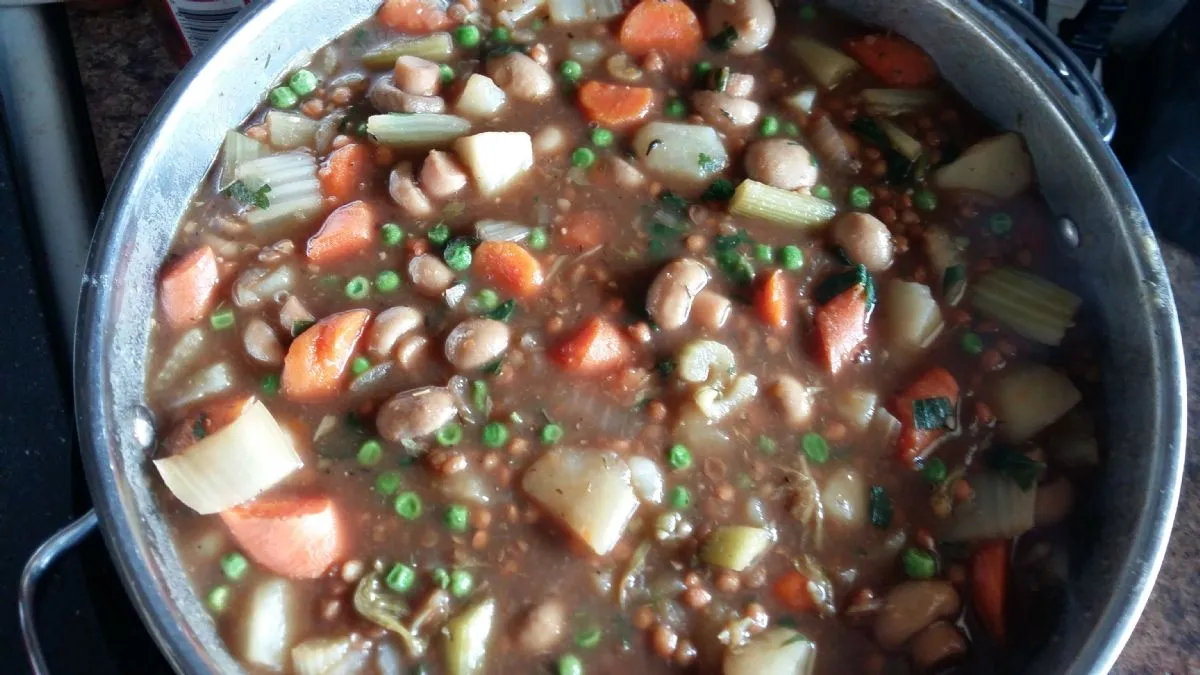 Herzhafter Linseneintopf